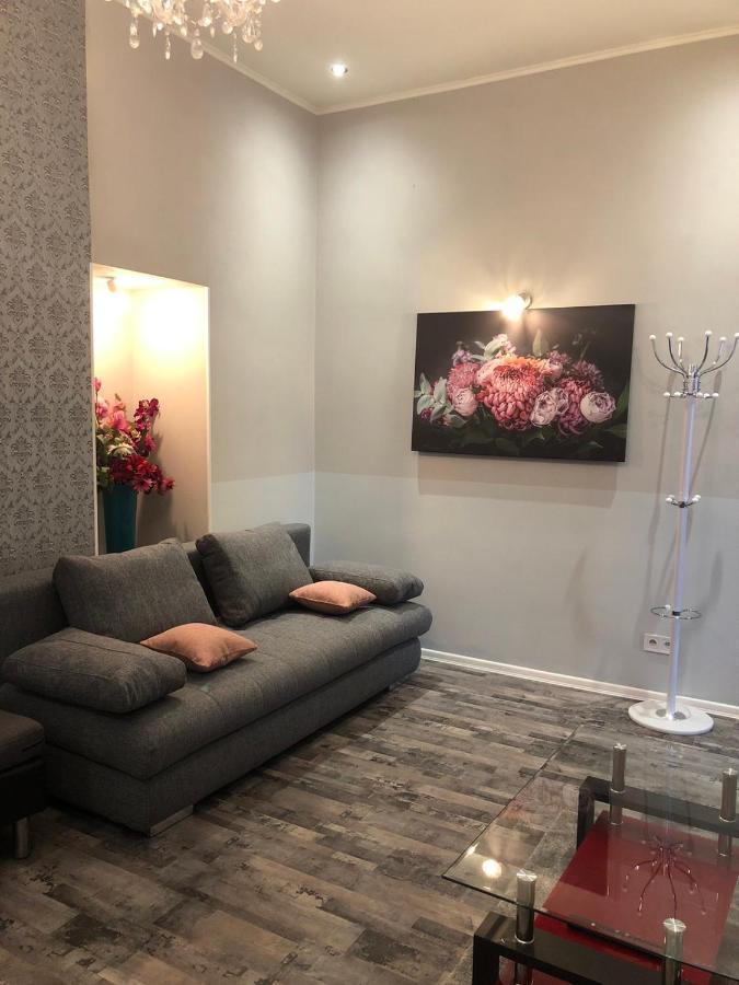 Cozy Homestay At Prague Main Station Ngoại thất bức ảnh